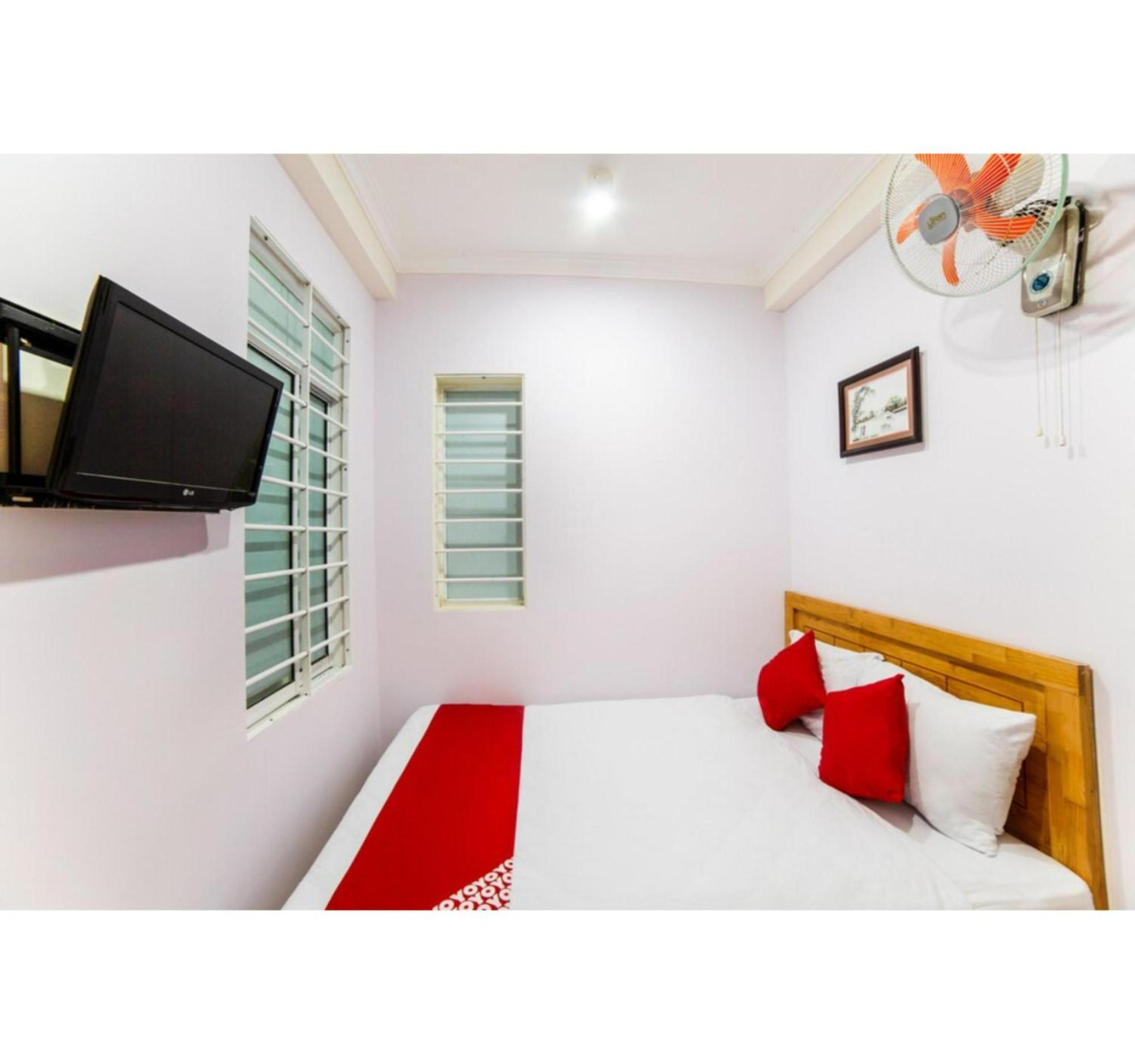 Oyo 553 Truong Giang Hotel Дананг Экстерьер фото